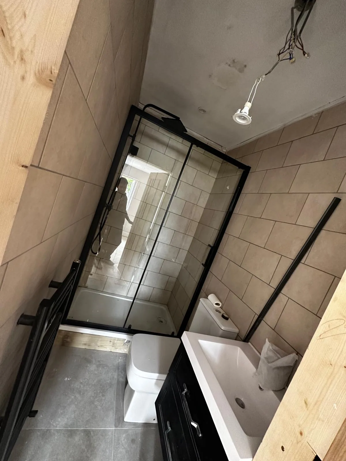 SPQR Contractors bathroom refurbishment work in London and Essex