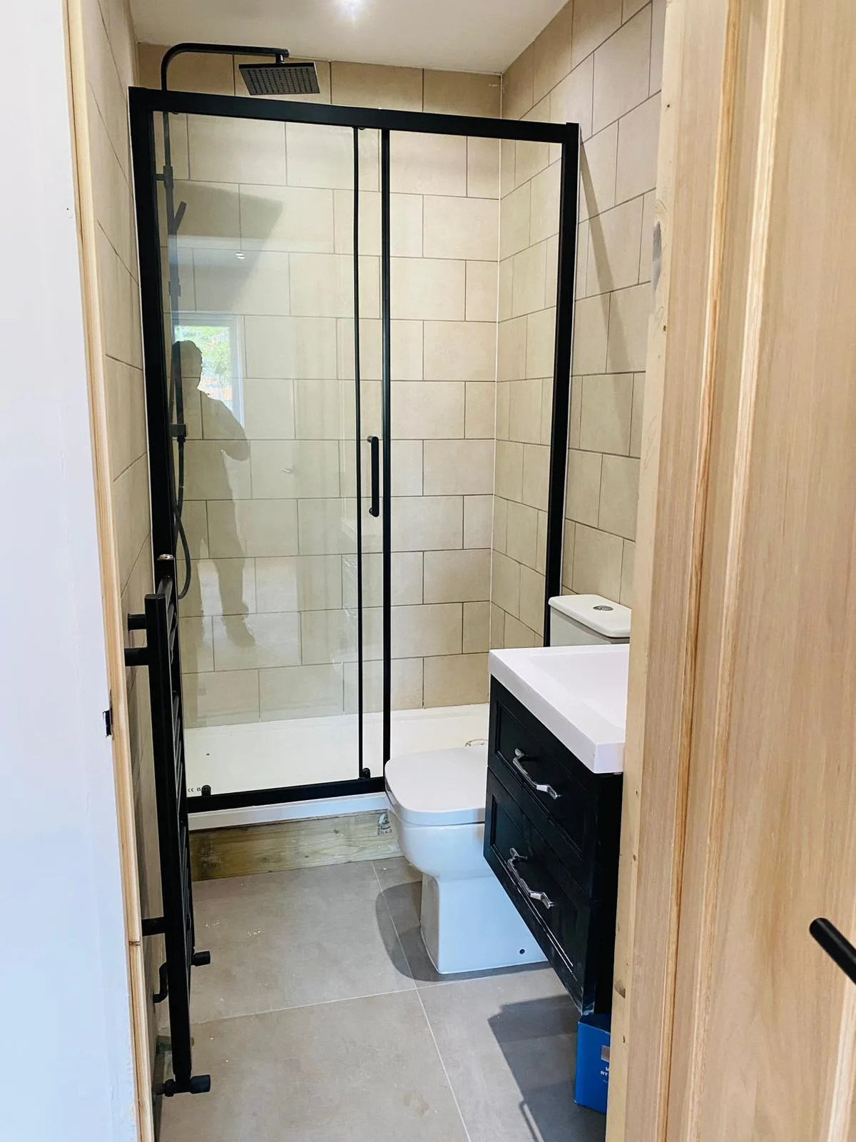 SPQR Contractors bathroom refurbishment work in London and Essex