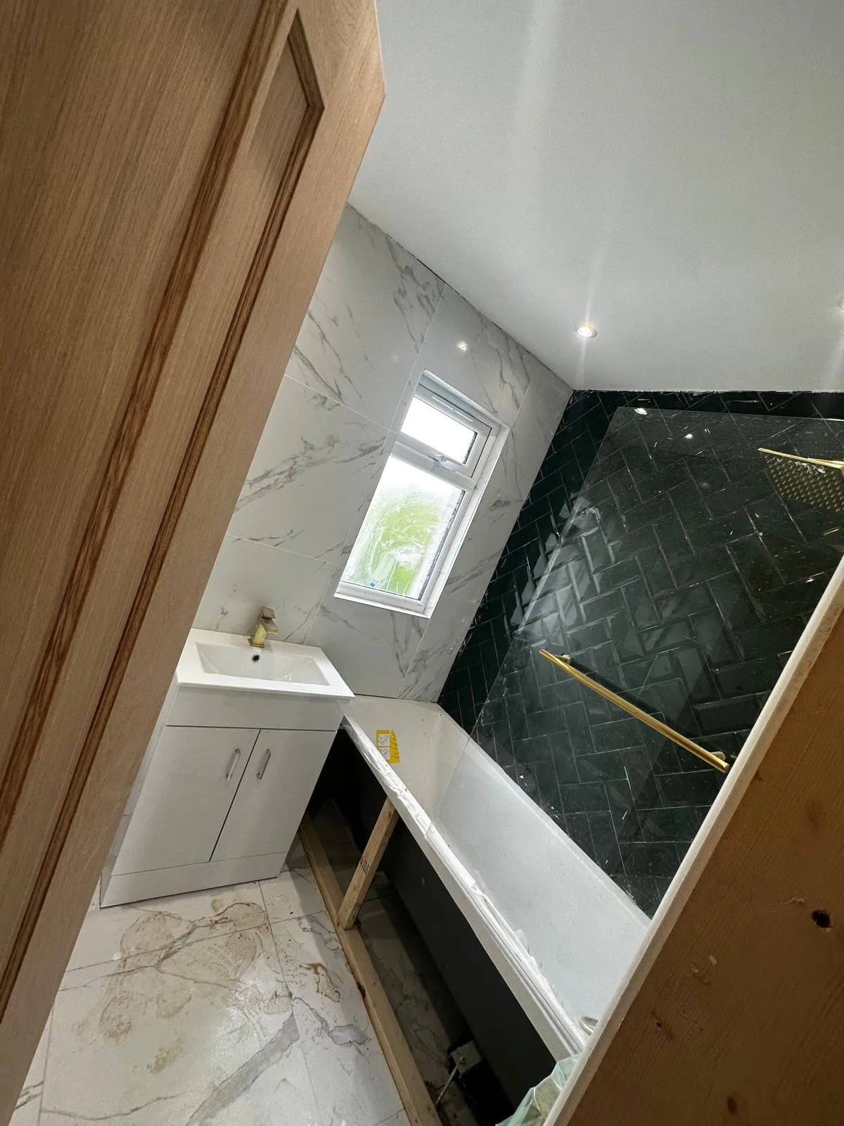 SPQR Contractors bathroom refurbishment work in London and Essex
